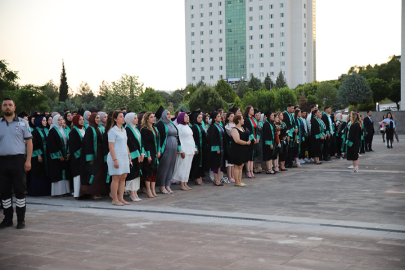 GİBTÜ'de mezuniyet heyecanı