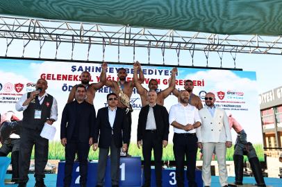 ŞAHİNBEY ER MEYDANI’NIN ŞAMPİYONU FEYZULLAH AKTÜRK OLDU