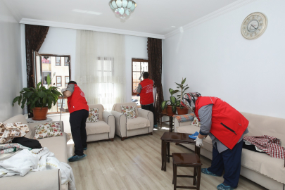 YAŞLI VE ENGELLİLERE TEMİZLİK VE BAKIM DESTEĞİ
