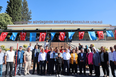 Emekliler Lokali hizmete açıldı