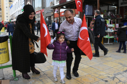 ŞAHİNBEY AY YILDIZLA DONATILIYOR