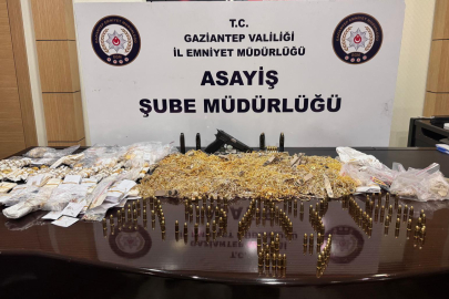 18 kilo altınla kaçamadılar
