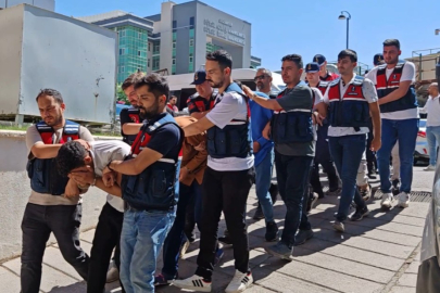 52 vatandaşı 109 milyon TL dolandıran 40 şüpheli tutuklandı