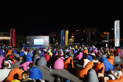 Bilim merkezinde kamp