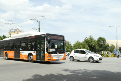 Büyükşehir’den öğrencilere ulaşım desteği