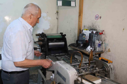 Mürekkep kokusu ve baskı makineleri arasında geçen bir ömür
