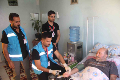 Yatalak hastalar evde sağlık hizmeti ile şifa buluyor