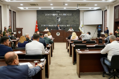 13 madde komisyona sevk edildi