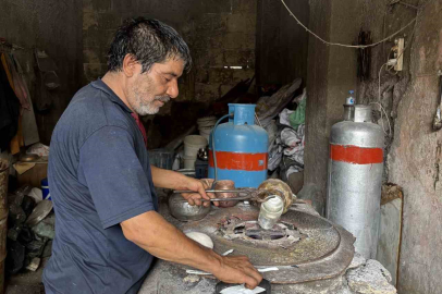 Mesleğini 58 yıldır aşkla sürdürüyor