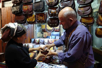 66 yıldır çanta üretiyor