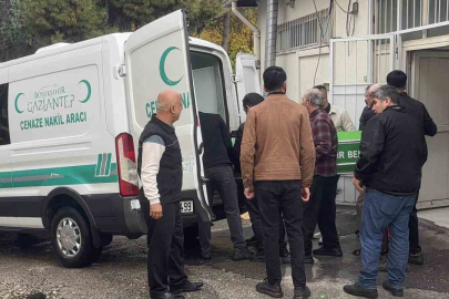 Ders çıkışı kalp krizi geçiren öğretmen kurtarılamadı