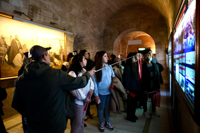 Gençler Başkenti gezdi