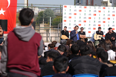 YILMAZ: “GENÇLERİMİZİN HER ZAMAN YANINDA OLACAĞIZ”