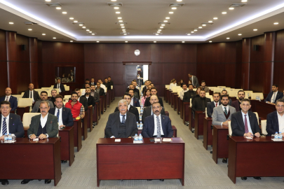 “MUTLAKA İNSANA DOKUNUN”