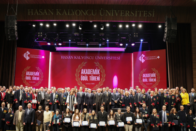 Hasan Kalyoncu Üniversitesi’nde "Akademik Ödül Töreni"
