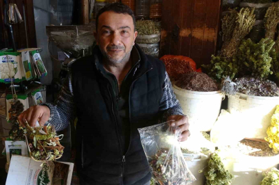 Karlı havalarda şifa arayanlar aktarlarda yoğunluk oluşturdu