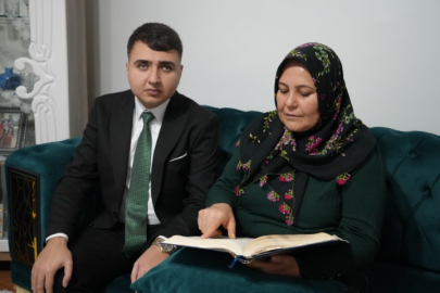 Kur’an-ı Kerim aşkı, görmeyen gözü oldu 1 yılda hafız oldu