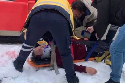 Tramvayın çarptığı adam yaralandı