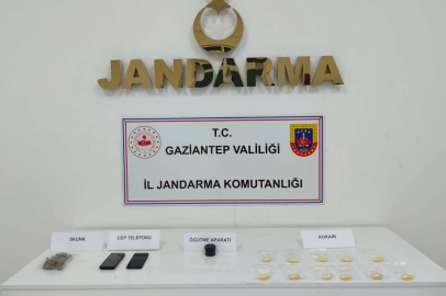 Uyuşturucu ve kaçakçılığa darbe: 17 tutuklama