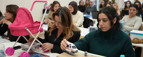 GİBTÜ öğrencilerinden görme engelli annelere özel proje