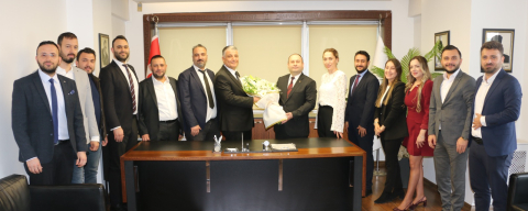 İMO’da devir teslim töreni