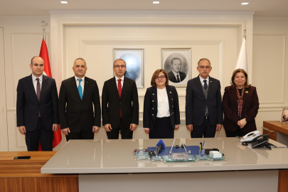 BÜYÜKŞEHİR’DEN ÜNİVERSİTE ÖĞRENCİLERİNE MESLEKİ DENEYİM FIRSATI