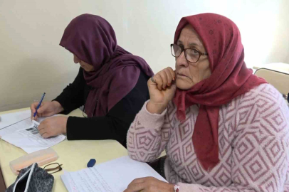 Hayalini 60 yıl sonra gerçekleştirdi