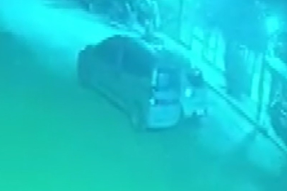 Gaziantep’teki cinayet anı kameraya yansıdı: Araçla yanaşarak ateş etti