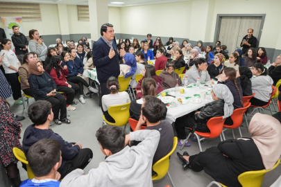 YILMAZ: “GENÇLER, BİZİM GELECEĞİZ; HER ZAMAN YANLARINDAYIZ”