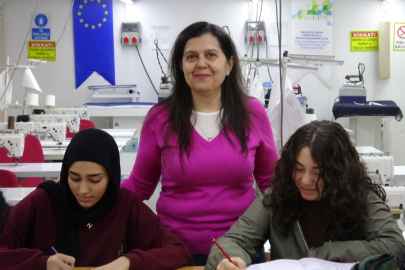 Mezun olduğu lisede 30 yıldır öğretmenlik yapıyor