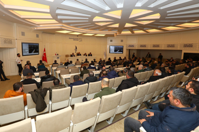 Yeni Sebze Hali için esnafla ortak akıl toplantısı