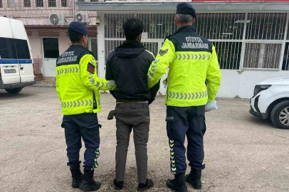 11 düzensiz göçmen yakalandı: 3 organizatör yakalandı