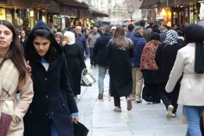 Çarşıda bayram yoğunluğu