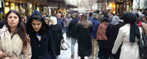 Çarşıda bayram yoğunluğu