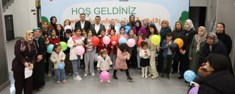 “Umudu Giydir, Mutluluğu Paylaş” etkinliği yürekleri ısıttı