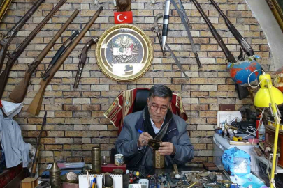 Antikacılardan antika tutkunlarına uyarı: "Her eski antika değil"