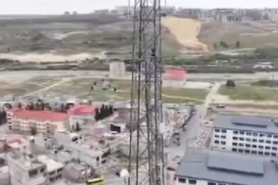 İntihar için elektrik direğine çıkan şahıs, polis dronu ile vazgeçirildi