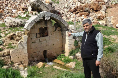 Tarihi çeşmelerden su akmaya başladı