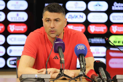 Burak Yılmaz: “Matematiksel olarak ligde kaldığımızı düşünüyorum"