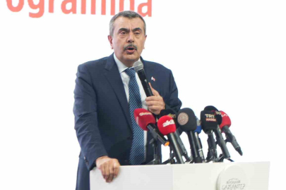 Bakan Tekin: "Türkiye’ye özgü bir model inşa ettik diye eleştiriyorlar"