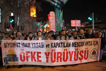 Filistin’e destek yürüyüşü