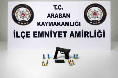 Ruhsatsız silah ele geçirildi