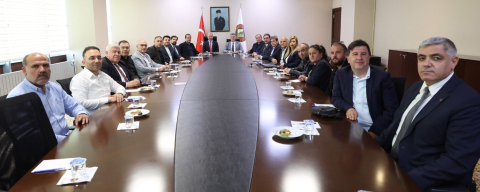 İNŞAAT SEKTÖRÜNÜN GÜNCEL DURUMU VE GELECEK BEKLENTİLERİ GSO’DA DEĞERLENDİRİLDİ