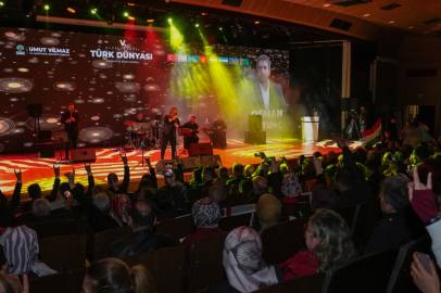 ŞEHİTKAMİL’DE OSMAN ÖZTUNÇ İLE UNUTULMAZ GECE