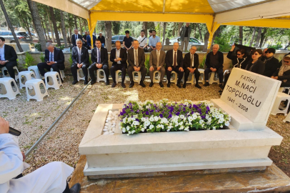 Naci Topçuoğlu mezarı başında anıldı
