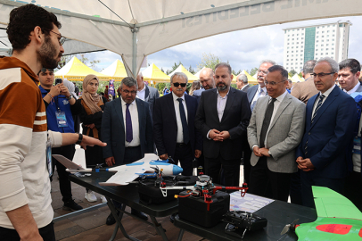 Genç dehalar projeleriyle büyüledi