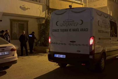 Haber alınamayan yabancı uyruklu şahıs evinde ölü bulundu