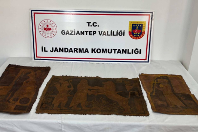 Tarihi eser tablo ele geçirildi