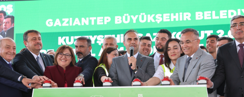 BAKAN KACIR GAZİ KONUT TARAFINDAN YAPILAN 2 BİN KONUT’UN TEMELİNİ ATTI