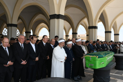 Topçuoğlu, son yolculuğuna uğurlandı